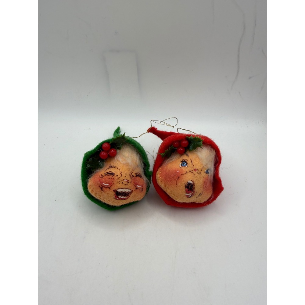 Vintage Annalee Mobilitee Christmas Elf Head Ornaments Red Green Felt Set of 2